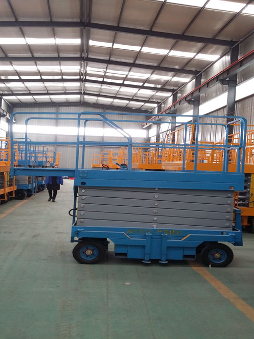 移動(dòng)式液壓升降機(jī) 移動(dòng)式液壓升降機(jī)