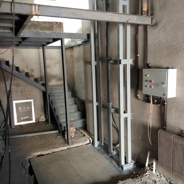 導軌式液壓升降貨梯 導軌式液壓升降貨梯